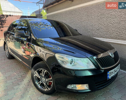 Черный Шкода Октавия, объемом двигателя 1.8 л и пробегом 170 тыс. км за 7900 $, фото 1 на Automoto.ua