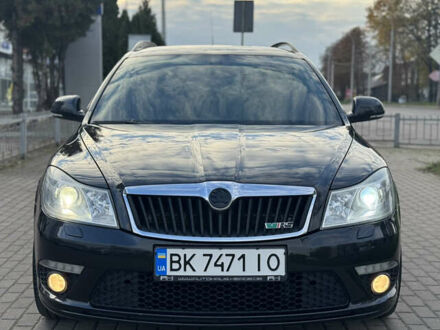 Шкода Октавия 2011 в Ровно на Automoto.ua Черный Шкода Октавия, объемом двигателя 1.97 л и пробегом 280 тыс. км за 9750 $, фото 1 на Automoto.ua