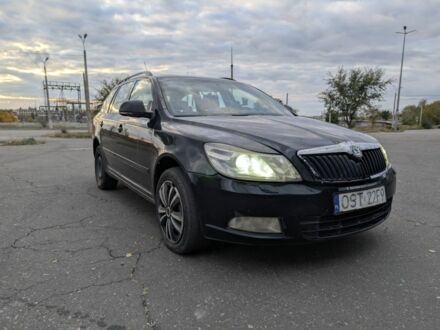 Шкода Октавия 2011 в Краматорске на Automoto.ua Черный Шкода Октавия, объемом двигателя 2 л и пробегом 400 тыс. км за 2700 $, фото 1 на Automoto.ua
