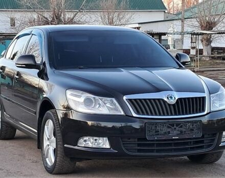 Черный Шкода Октавия, объемом двигателя 1.6 л и пробегом 86 тыс. км за 9300 $, фото 1 на Automoto.ua