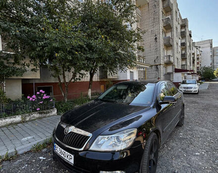 Чорний Шкода Октавія, об'ємом двигуна 1.6 л та пробігом 140 тис. км за 8000 $, фото 1 на Automoto.ua