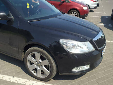 Чорний Шкода Октавія, об'ємом двигуна 1.2 л та пробігом 240 тис. км за 6600 $, фото 1 на Automoto.ua