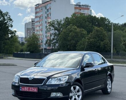 Черный Шкода Октавия, объемом двигателя 1.6 л и пробегом 228 тыс. км за 8497 $, фото 1 на Automoto.ua