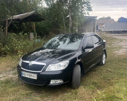 Черный Шкода Октавия, объемом двигателя 1.8 л и пробегом 180 тыс. км за 5500 $, фото 1 на Automoto.ua