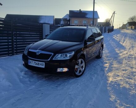 Чорний Шкода Октавія, об'ємом двигуна 1.2 л та пробігом 278 тис. км за 6500 $, фото 1 на Automoto.ua