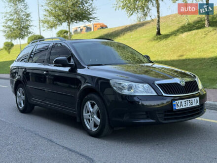 Черный Шкода Октавия, объемом двигателя 1.6 л и пробегом 295 тыс. км за 7900 $, фото 1 на Automoto.ua