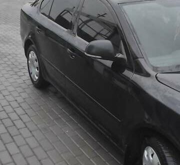 Шкода Октавия 2011 в Ужгороде на Automoto.ua Черный Шкода Октавия, объемом двигателя 1.6 л и пробегом 270 тыс. км за 7200 $, фото 1 на Automoto.ua