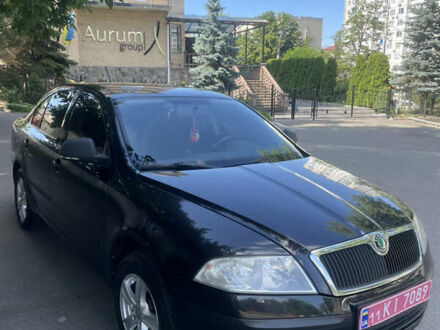 Шкода Октавия 2011 в Киеве на Automoto.ua Черный Шкода Октавия, объемом двигателя 1.6 л и пробегом 270 тыс. км за 6600 $, фото 1 на Automoto.ua