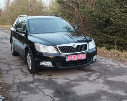 Черный Шкода Октавия, объемом двигателя 1.4 л и пробегом 231 тыс. км за 6999 $, фото 1 на Automoto.ua