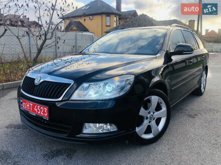 Черный Шкода Октавия, объемом двигателя 1.8 л и пробегом 212 тыс. км за 8200 $, фото 1 на Automoto.ua