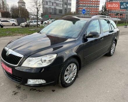 Черный Шкода Октавия, объемом двигателя 1.4 л и пробегом 211 тыс. км за 6800 $, фото 1 на Automoto.ua