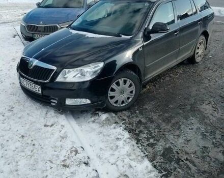 Черный Шкода Октавия, объемом двигателя 1.8 л и пробегом 218 тыс. км за 8500 $, фото 1 на Automoto.ua