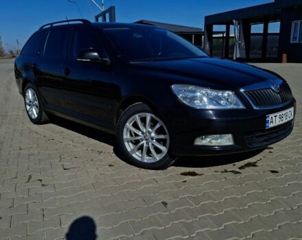 Черный Шкода Октавия, объемом двигателя 1.6 л и пробегом 265 тыс. км за 8300 $, фото 1 на Automoto.ua