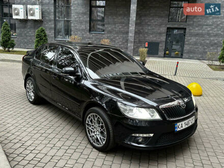 Чорний Шкода Октавія, об'ємом двигуна 1.8 л та пробігом 210 тис. км за 7500 $, фото 1 на Automoto.ua