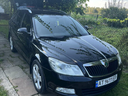Чорний Шкода Октавія, об'ємом двигуна 2 л та пробігом 295 тис. км за 7999 $, фото 1 на Automoto.ua