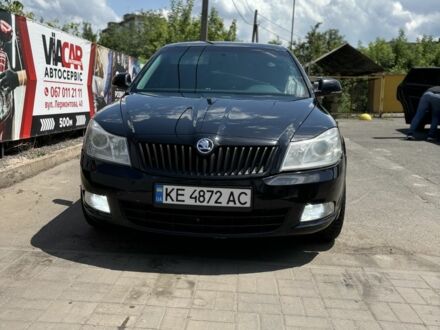Шкода Октавия 2011 в Кривом Роге на Automoto.ua Черный Шкода Октавия, объемом двигателя 2 л и пробегом 260 тыс. км за 8800 $, фото 1 на Automoto.ua