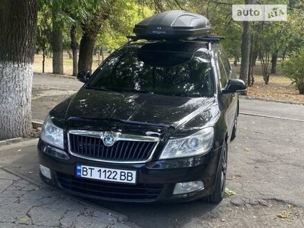 Шкода Октавія 2011 у Херсоні на Automoto.ua Чорний Шкода Октавія, об'ємом двигуна 1.6 л та пробігом 250 тис. км за 8300 $, фото 1 на Automoto.ua