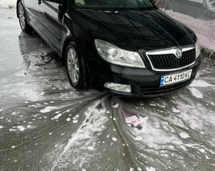 Черный Шкода Октавия, объемом двигателя 1.6 л и пробегом 339 тыс. км за 7650 $, фото 1 на Automoto.ua