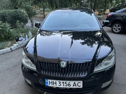 Черный Шкода Октавия, объемом двигателя 2 л и пробегом 220 тыс. км за 10500 $, фото 1 на Automoto.ua