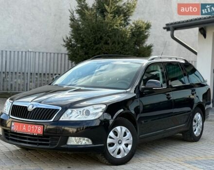 Черный Шкода Октавия, объемом двигателя 1.8 л и пробегом 151 тыс. км за 6350 $, фото 1 на Automoto.ua