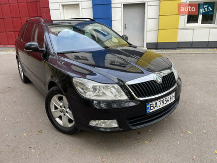 Шкода Октавия 2012 в Кропивницком (Кировограде) на Automoto.ua Черный Шкода Октавия, объемом двигателя 1.39 л и пробегом 212 тыс. км за 7777 $, фото 1 на Automoto.ua