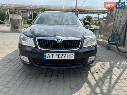 Чорний Шкода Октавія, об'ємом двигуна 1.6 л та пробігом 303 тис. км за 8100 $, фото 1 на Automoto.ua