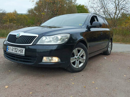 Чорний Шкода Октавія, об'ємом двигуна 1.2 л та пробігом 269 тис. км за 5500 $, фото 1 на Automoto.ua