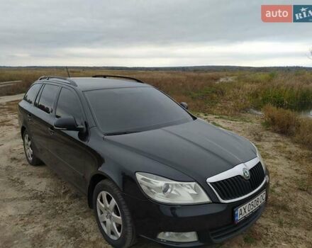 Чорний Шкода Октавія, об'ємом двигуна 1.6 л та пробігом 245 тис. км за 8800 $, фото 1 на Automoto.ua