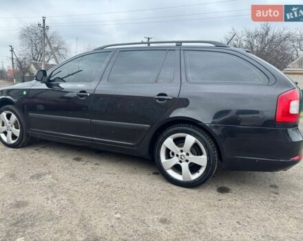 Черный Шкода Октавия, объемом двигателя 1.6 л и пробегом 235 тыс. км за 9500 $, фото 1 на Automoto.ua