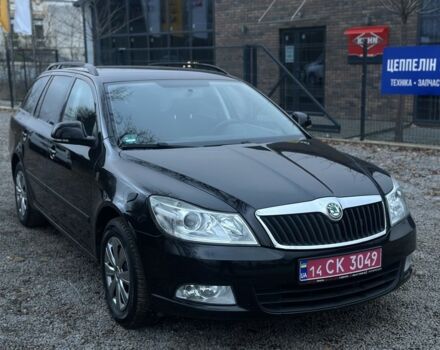 Черный Шкода Октавия, объемом двигателя 2 л и пробегом 214 тыс. км за 9500 $, фото 1 на Automoto.ua