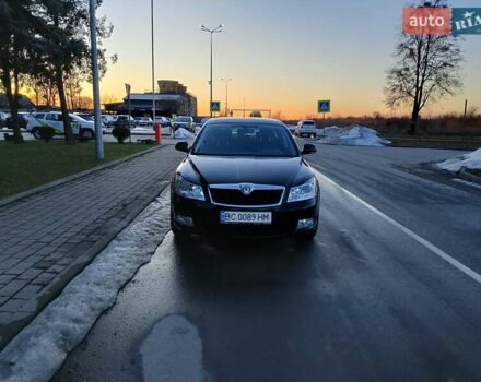 Черный Шкода Октавия, объемом двигателя 1.6 л и пробегом 263 тыс. км за 8950 $, фото 1 на Automoto.ua