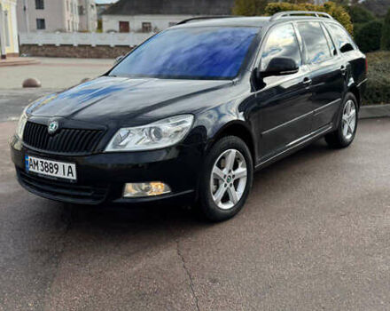 Черный Шкода Октавия, объемом двигателя 1.97 л и пробегом 222 тыс. км за 10500 $, фото 1 на Automoto.ua