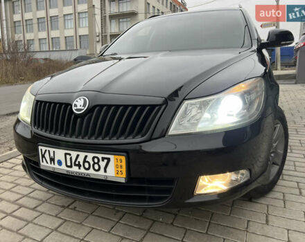 Черный Шкода Октавия, объемом двигателя 2 л и пробегом 234 тыс. км за 8899 $, фото 1 на Automoto.ua