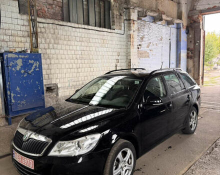 Чорний Шкода Октавія, об'ємом двигуна 1.8 л та пробігом 226 тис. км за 8100 $, фото 1 на Automoto.ua