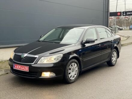 Чорний Шкода Октавія, об'ємом двигуна 1.6 л та пробігом 183 тис. км за 7999 $, фото 1 на Automoto.ua