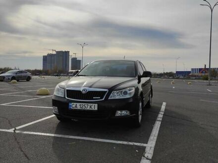 Чорний Шкода Октавія, об'ємом двигуна 1.8 л та пробігом 207 тис. км за 8100 $, фото 1 на Automoto.ua