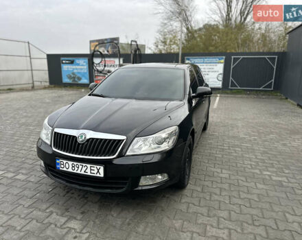 Чорний Шкода Октавія, об'ємом двигуна 1.8 л та пробігом 275 тис. км за 6800 $, фото 1 на Automoto.ua