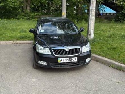 Черный Шкода Октавия, объемом двигателя 1.8 л и пробегом 141 тыс. км за 7800 $, фото 1 на Automoto.ua