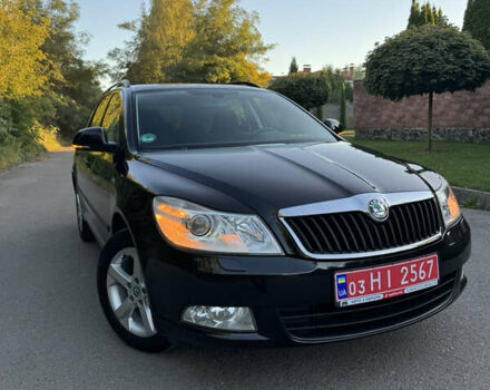 Чорний Шкода Октавія, об'ємом двигуна 1.6 л та пробігом 180 тис. км за 9850 $, фото 1 на Automoto.ua