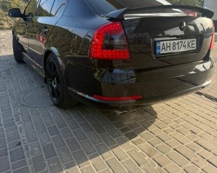 Черный Шкода Октавия, объемом двигателя 1.98 л и пробегом 180 тыс. км за 11000 $, фото 1 на Automoto.ua