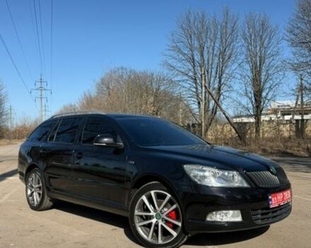 Черный Шкода Октавия, объемом двигателя 1.8 л и пробегом 172 тыс. км за 10500 $, фото 1 на Automoto.ua
