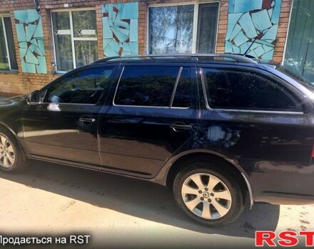 Черный Шкода Октавия, объемом двигателя 1.6 л и пробегом 303 тыс. км за 7800 $, фото 1 на Automoto.ua