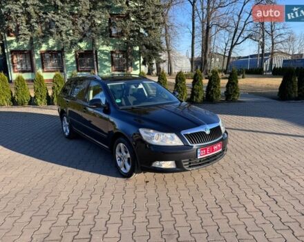 Черный Шкода Октавия, объемом двигателя 1.6 л и пробегом 191 тыс. км за 9700 $, фото 1 на Automoto.ua