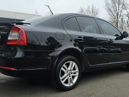 Чорний Шкода Октавія, об'ємом двигуна 2 л та пробігом 240 тис. км за 10900 $, фото 1 на Automoto.ua