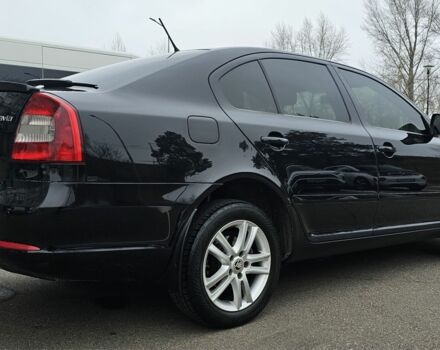 Чорний Шкода Октавія, об'ємом двигуна 2 л та пробігом 240 тис. км за 10900 $, фото 1 на Automoto.ua