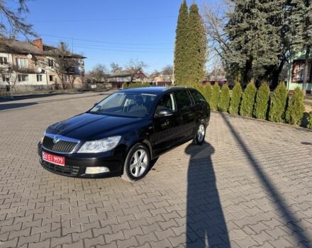 Черный Шкода Октавия, объемом двигателя 1.6 л и пробегом 191 тыс. км за 9700 $, фото 1 на Automoto.ua