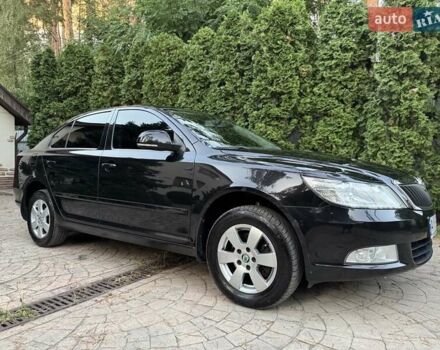 Чорний Шкода Октавія, об'ємом двигуна 1.8 л та пробігом 160 тис. км за 7500 $, фото 1 на Automoto.ua