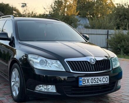 Чорний Шкода Октавія, об'ємом двигуна 1.8 л та пробігом 317 тис. км за 7500 $, фото 1 на Automoto.ua