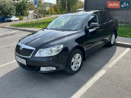 Черный Шкода Октавия, объемом двигателя 1.8 л и пробегом 274 тыс. км за 7400 $, фото 1 на Automoto.ua