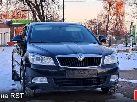 Шкода Октавія 2012 у Желтых Водах на Automoto.ua Чорний Шкода Октавія, об'ємом двигуна 16 л та пробігом 87 тис. км за 9300 $, фото 1 на Automoto.ua